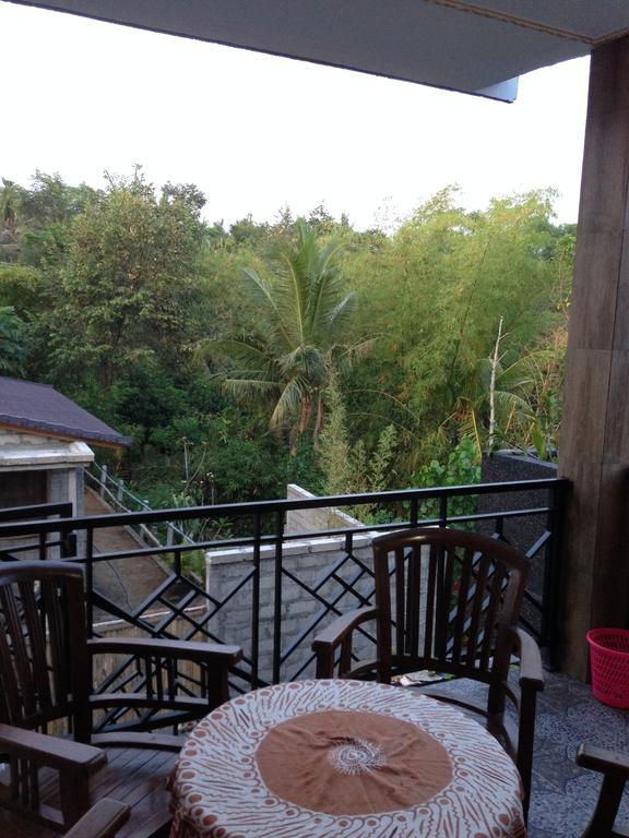 Cebluk Sari Lägenhet Ubud Exteriör bild